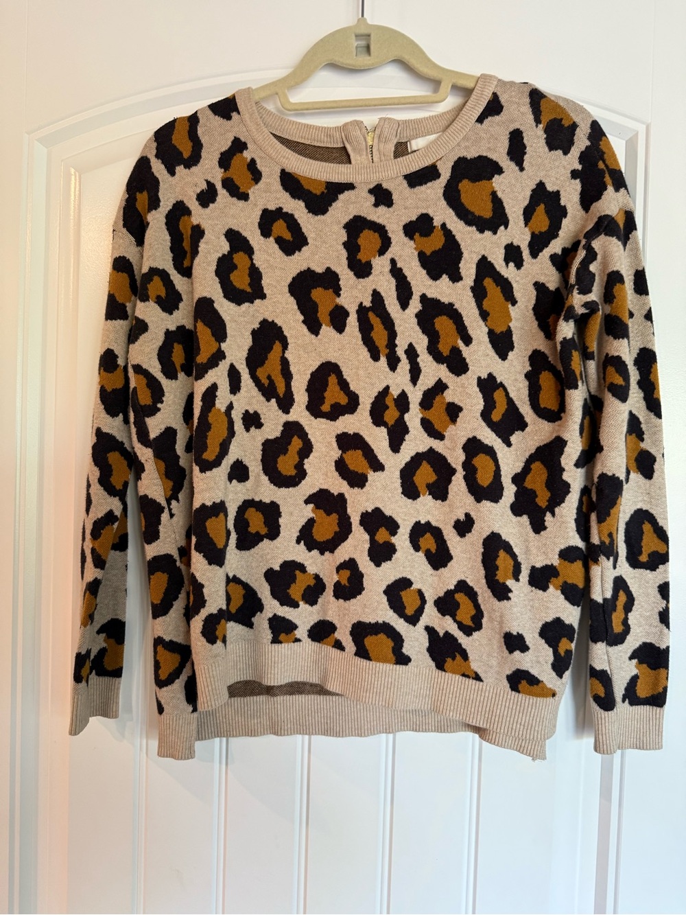 H&M Beige Leopard Print Crewneck Sweater with Black and Brown Spots